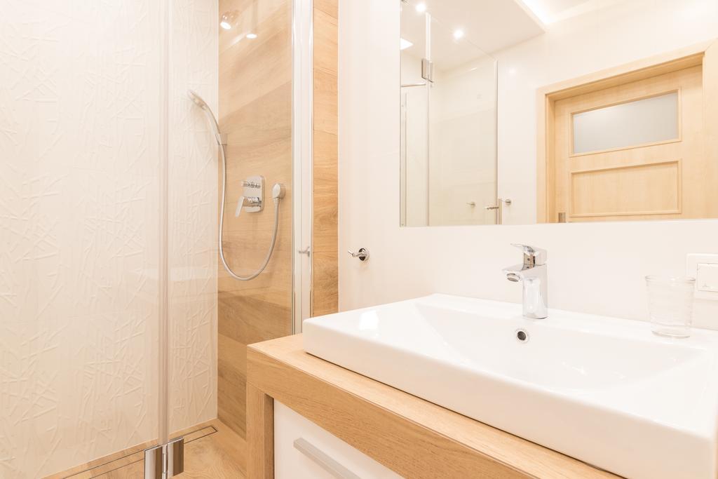 Cityheaven With Parking And Ac Krakow Exterior photo