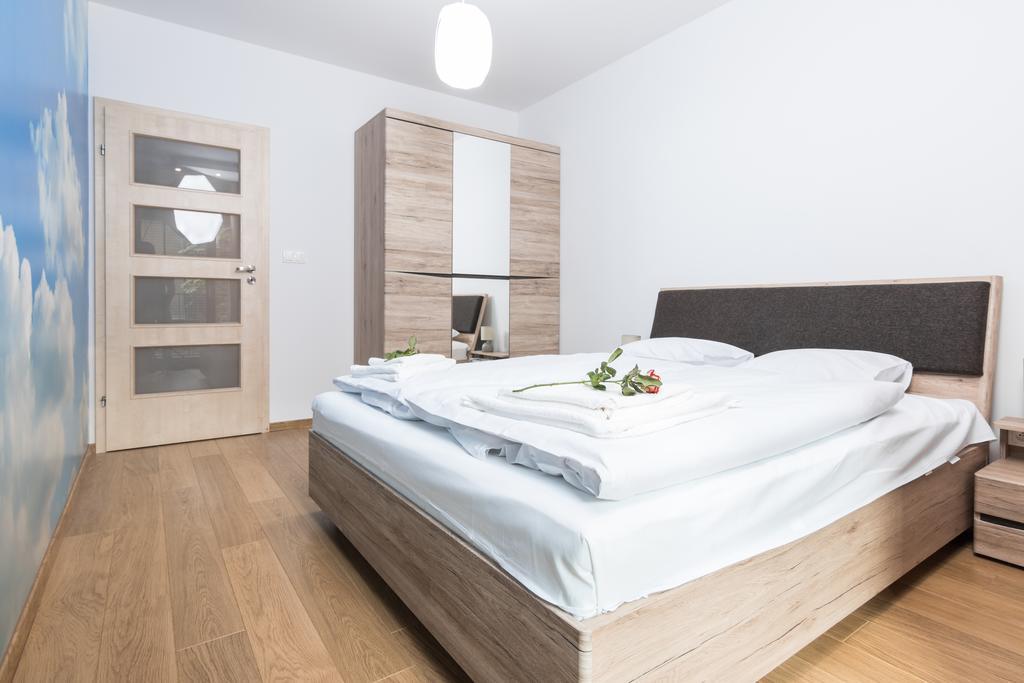 Cityheaven With Parking And Ac Krakow Exterior photo
